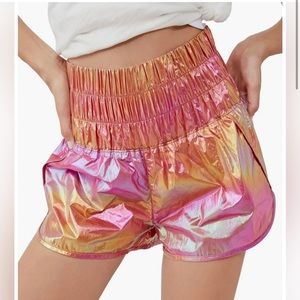 FP MOVEMENT Way Home Shine Shorts Maraschino